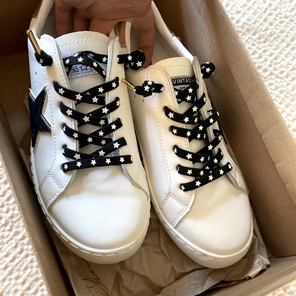 Vintage Havana Sneakers